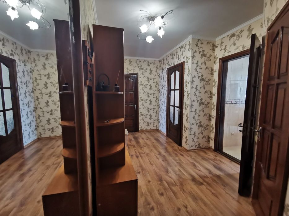 Сдам 2- к квартиру на Тополева между Королева и Вузовским