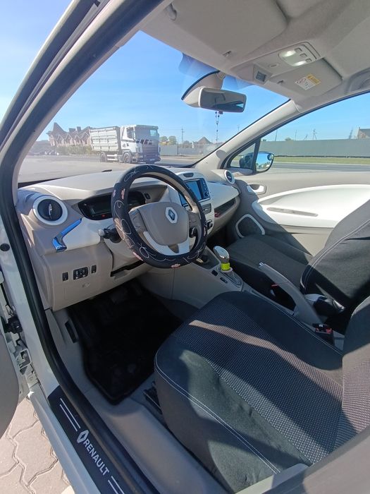 Продам Renault Zoe
