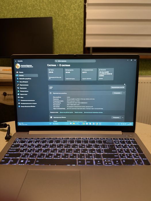 Ноутбук Lenovo IdeaPad 3 8gb ram