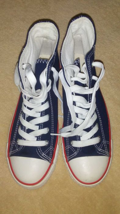 Темно-сині високі кросівки з парусинової тканини New look,38-39 р.