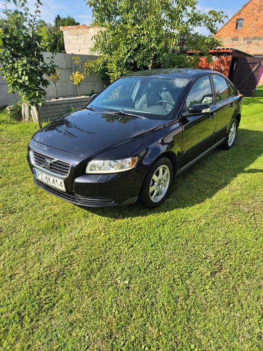 Volvo S40