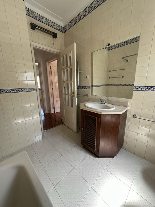 Arrenda-se T2 no Bairro de Sao Miguel