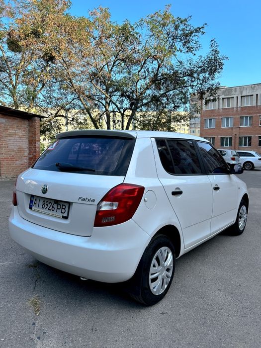 Продам Skoda Fabia 1.4 mpi 2011 року
