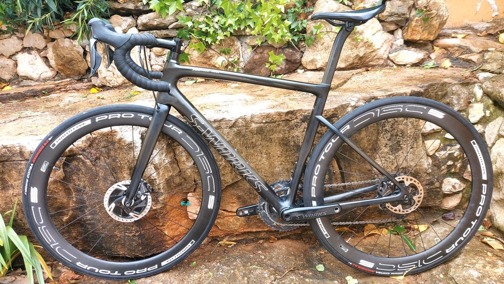 Tarmac Sworks SL6  Tam 54 Dura.ace Di2
​S-Works Tarmac SL6 Disc – Shimano Dura-Ace Di2 – Tam. 54
​S-Works Tarmac SL6 Disc – Shimano Dura-Ace Di2 – Tam