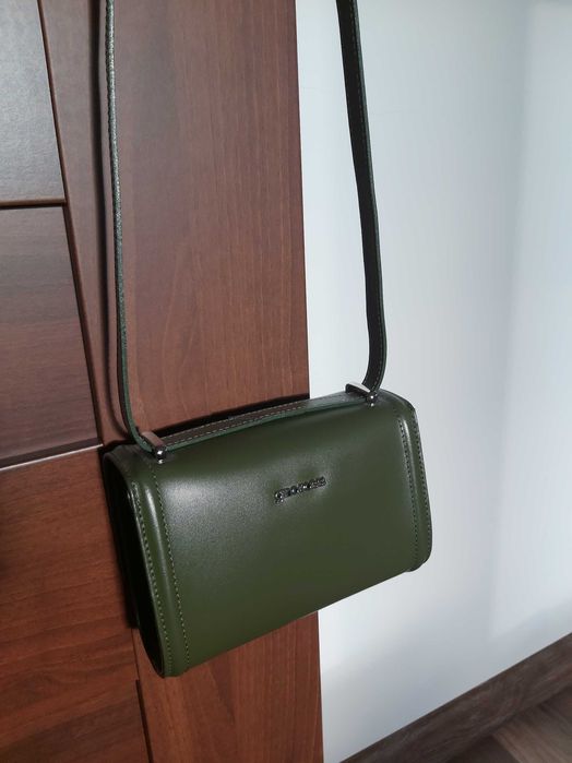 Mała torebka Gino Rossi, zielona.