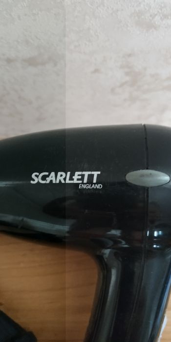 Фен SCARLETT б у .