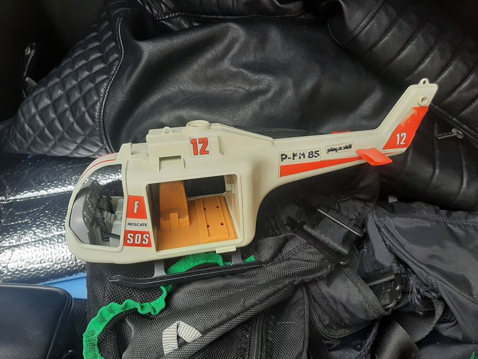 Lote de Playmobil diverso 10 euros tudo