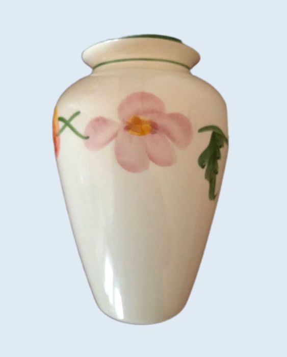 Hand-painted polychrome floral ceramic vase: Reducta London