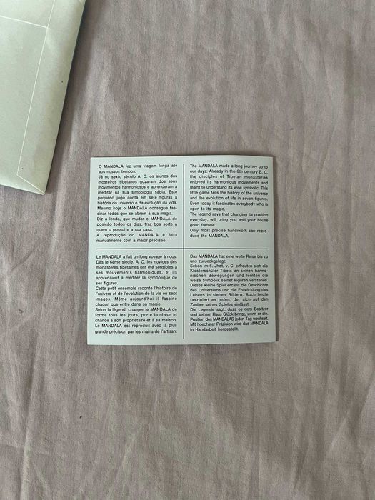 Mandala de arame e missangas Mandaca, feita à mão, muda de forma