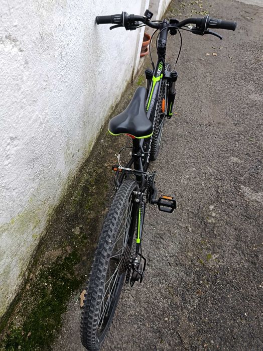 Bicicleta Rockrider ST500 roda 24