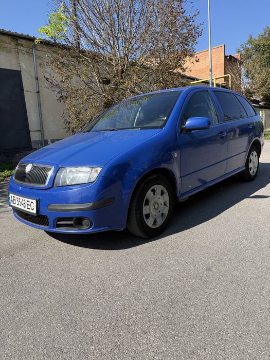 Продам skoda fabia
