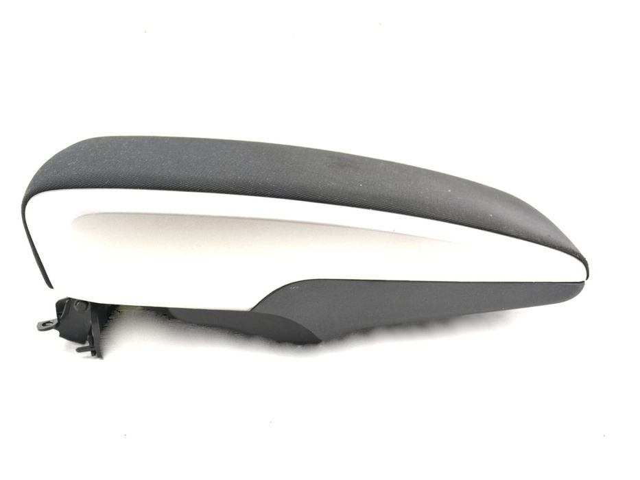 Підлокітник TOYOTA VERSO WAR20 2012-2018 58905-0F020