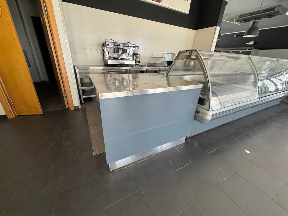 Bancada de Trabalho em Inox com Prateleiras - 94x110x65 cm