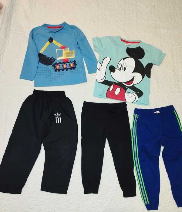 Fajna paka ubrań dla chłopca 110 Levi's Mickey