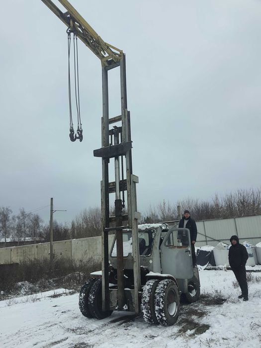 Львівський навантажувач Львовський погрузчик 7,2м ПІДЙОМ