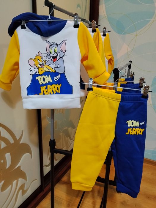 Костюми на флісі для дівчаток та хлопчиків. Нові