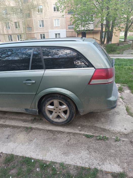 Продається автомобіль opel vectra 2.2 дизель
