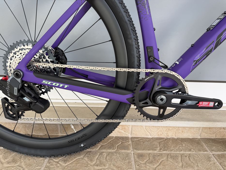 Bicicleta Scott Addict Gravel 13v - Rodas carbono