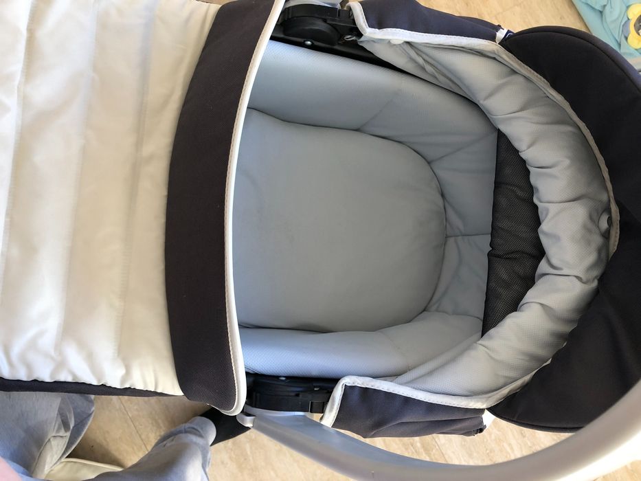 Wózek dziecięcy marki Chico