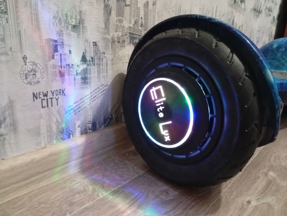 Продам гироскутер новий