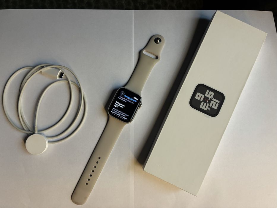 Apple watch SE 2 44 mm Silver