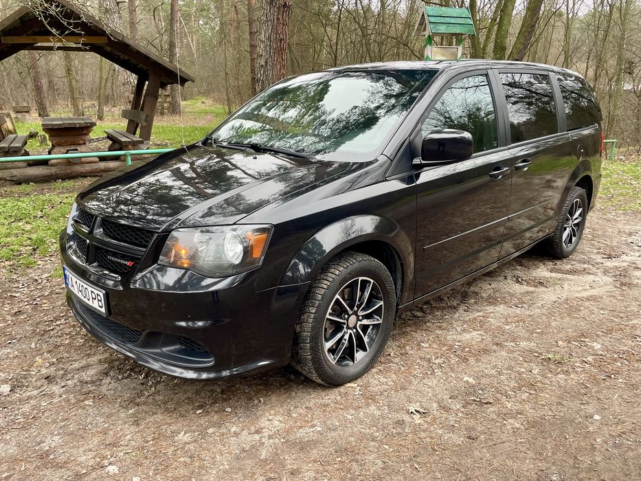 Додж Гранд Караван 2016