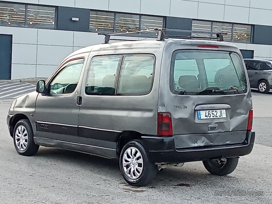 Citroen Berlingo 1.4cc  5/2 LUGARES  - Pronto a Circular