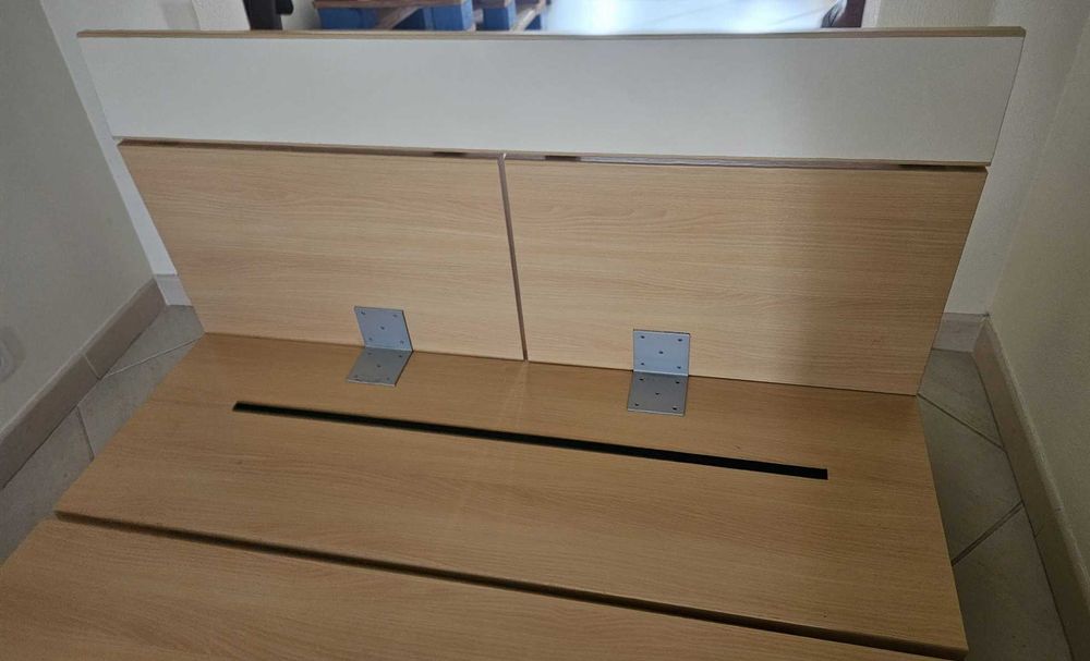 Cama base e cabeceira cor faia