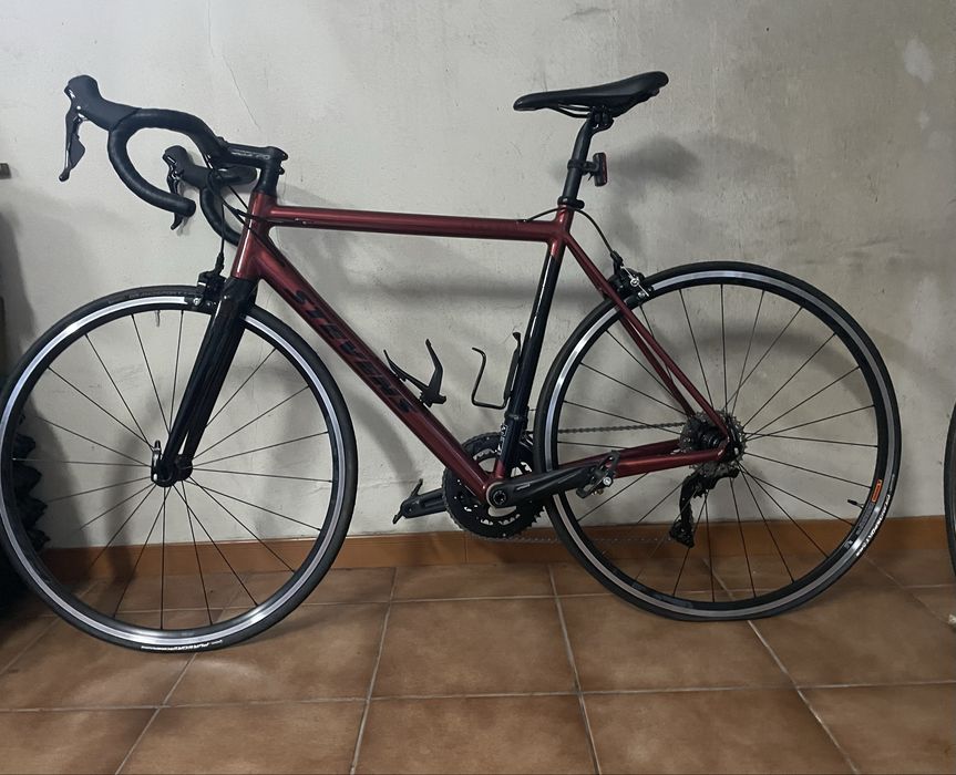 Bicicleta estrada stevens L