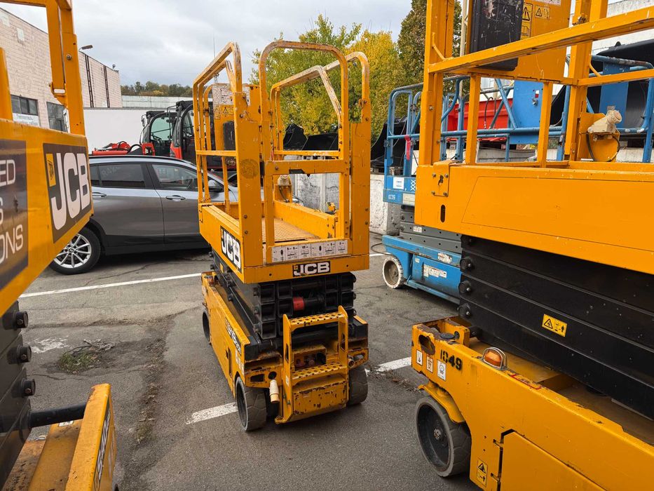 Електричний ножичний підйомник JCB S1930E 8 метрів, 230 кг