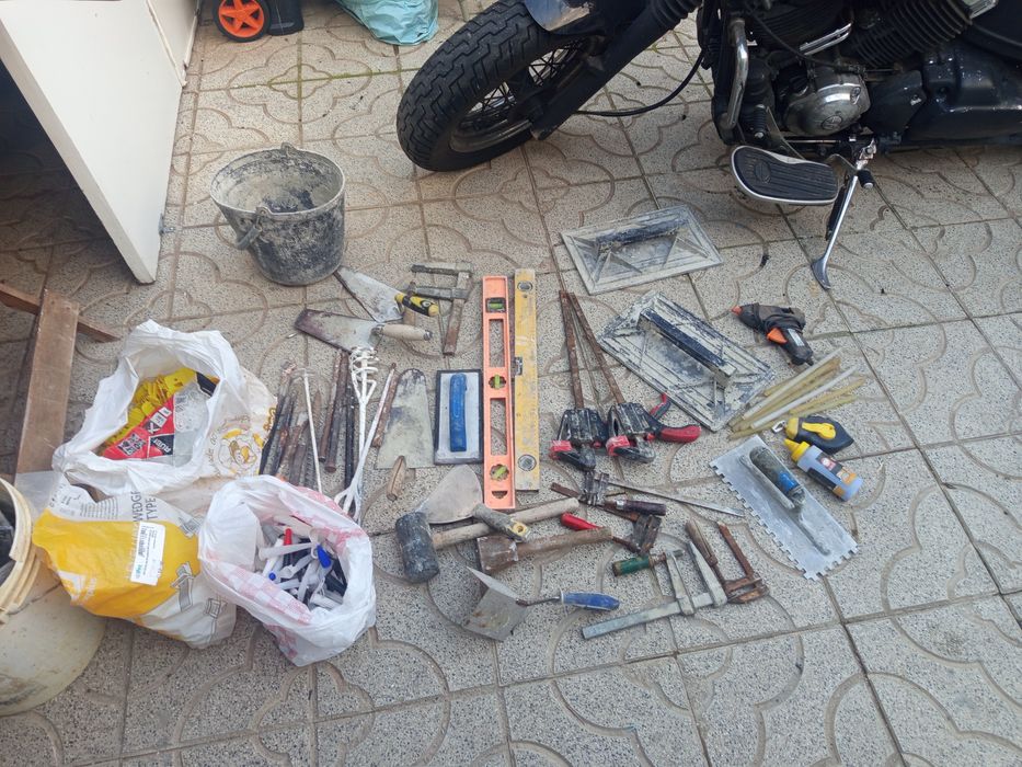 Ferramentas para construção civil