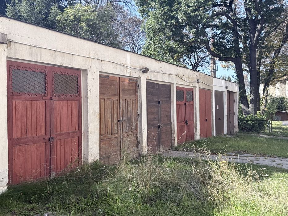 Garaz do wynajecia. Prąd. Bezpieczna lokalizacja - Widok 3