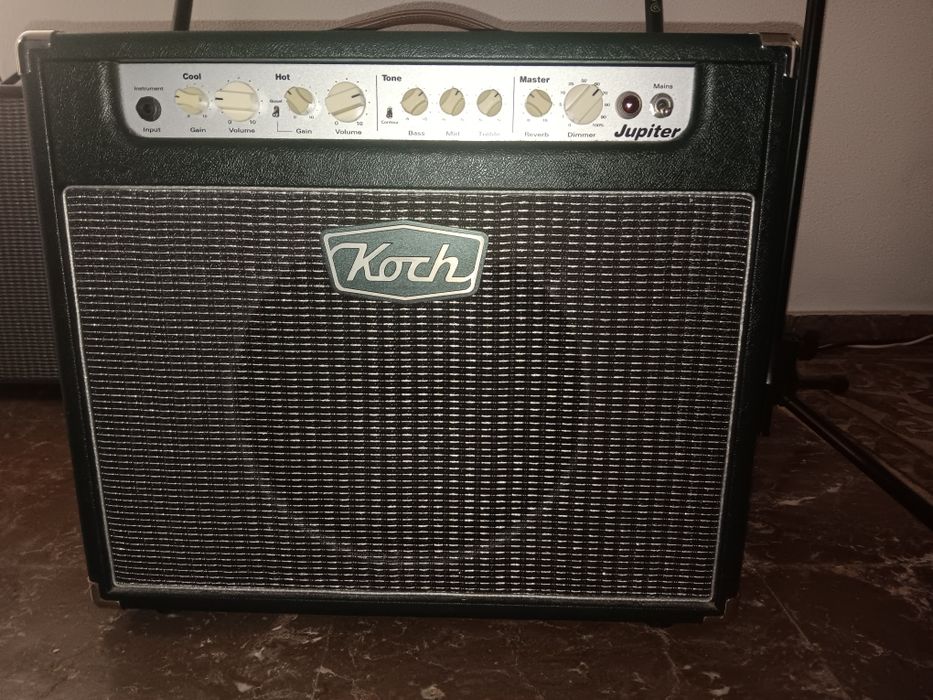 Amplificador guitarra Koch Jupiter 45C
