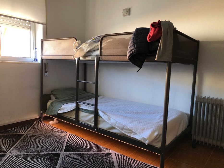 Cama beliche IKEA