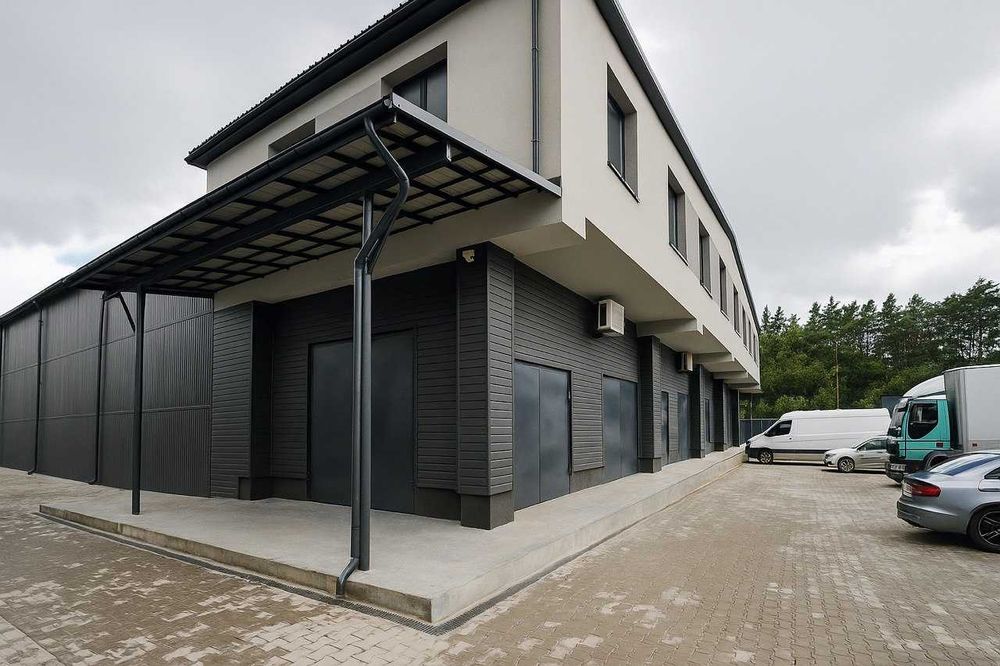 Продаж комерційного приміщення 2200 м² с. Кожичі, Яворівський район