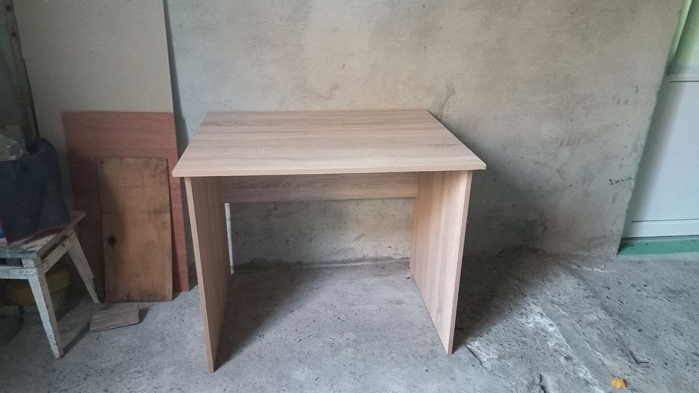 Стіл  компюторний