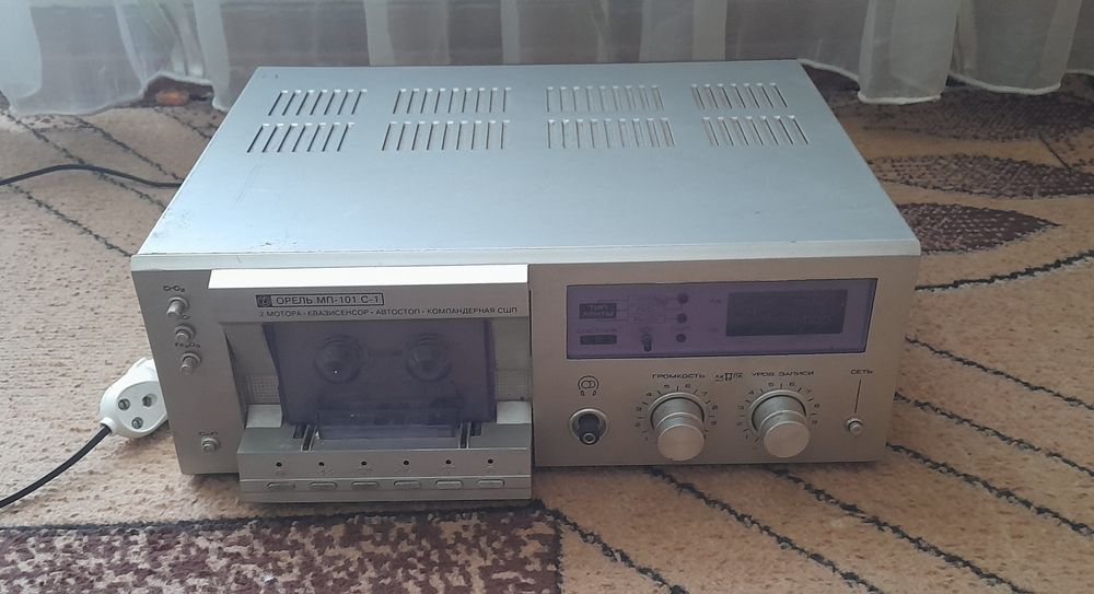 Стійка Аудіофілів ВЕГА122 С ,ОРЕЛЬ101 С-1, МАЯК231