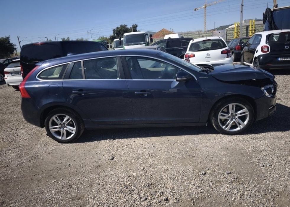 Volvo v60  plug-in hybrid