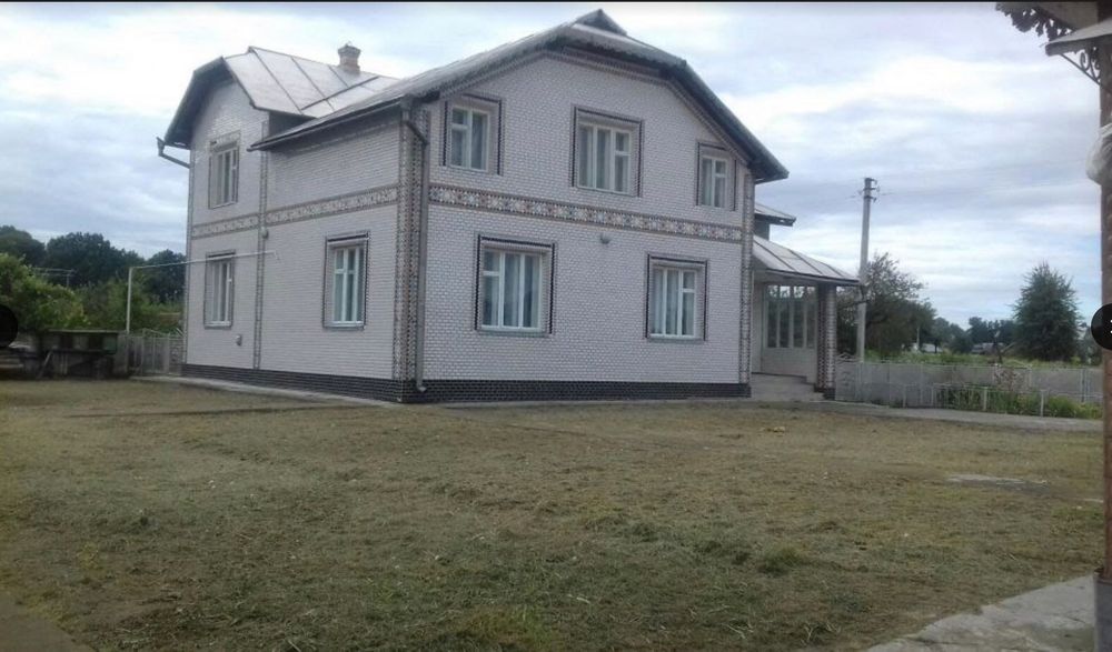 Продам будинок в с.Олешків