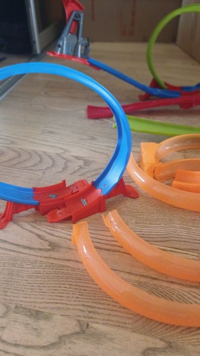 Деталі до траси hot wheels