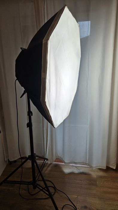 Flash de luz contínua walimex pro day Light 700