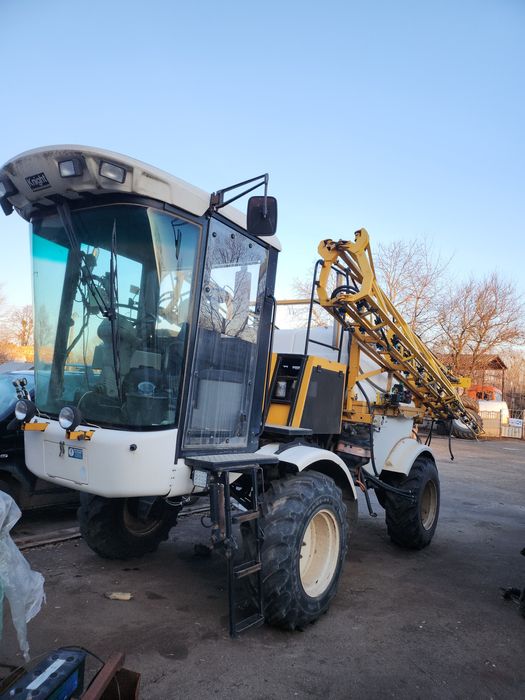 Самохідний оприскувач KNIGHT