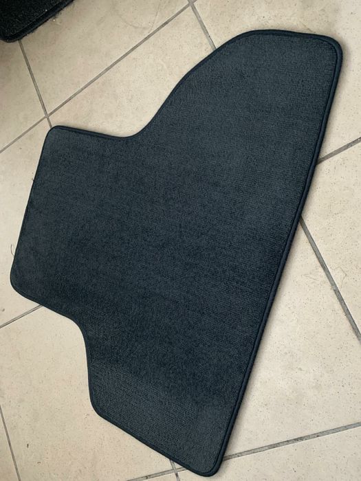 Пара задніх ковриків/поліків для BMW X5 F15/F85, Original BMW,в ІДЕАЛі