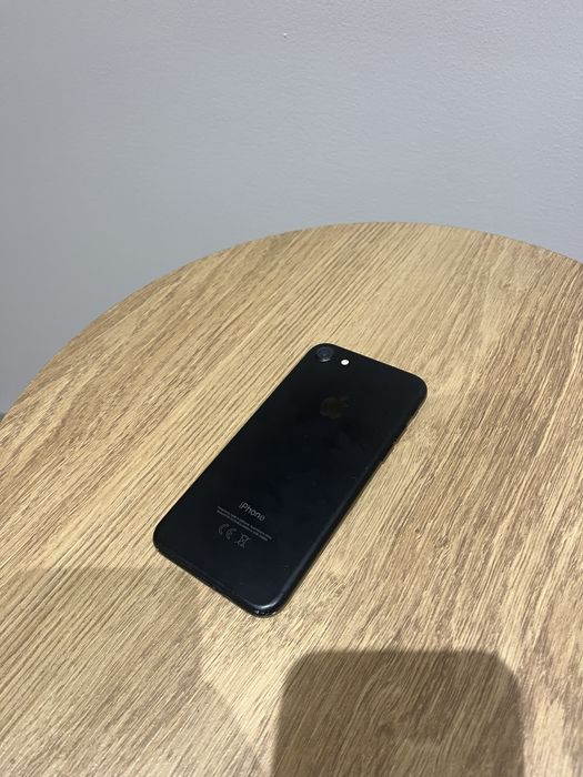 Iphone 7 (Sprawny)