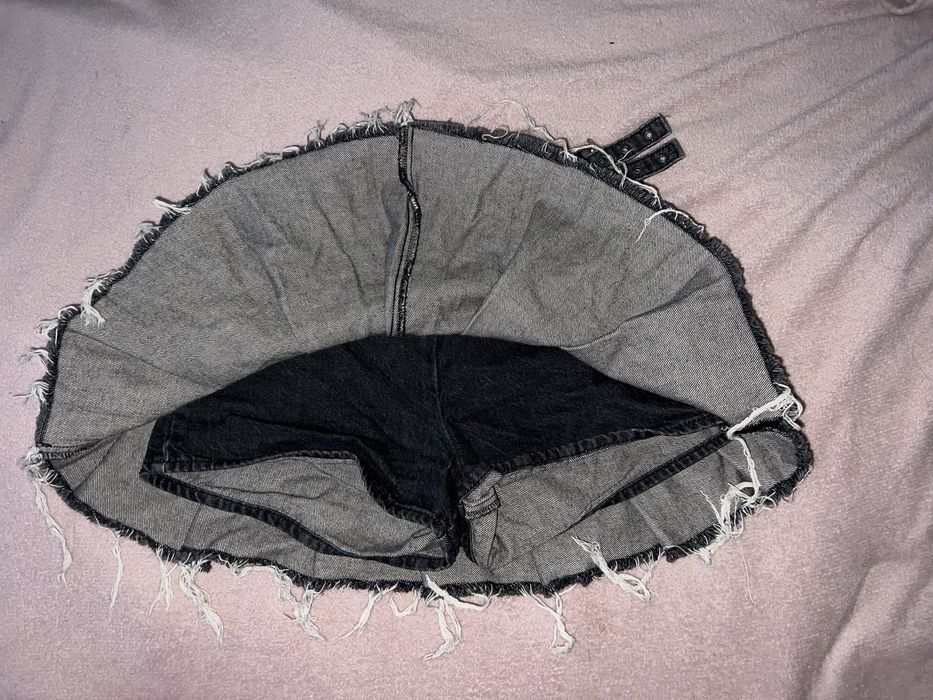 трендовая джинсовая юбка черная y2k grunge bershka