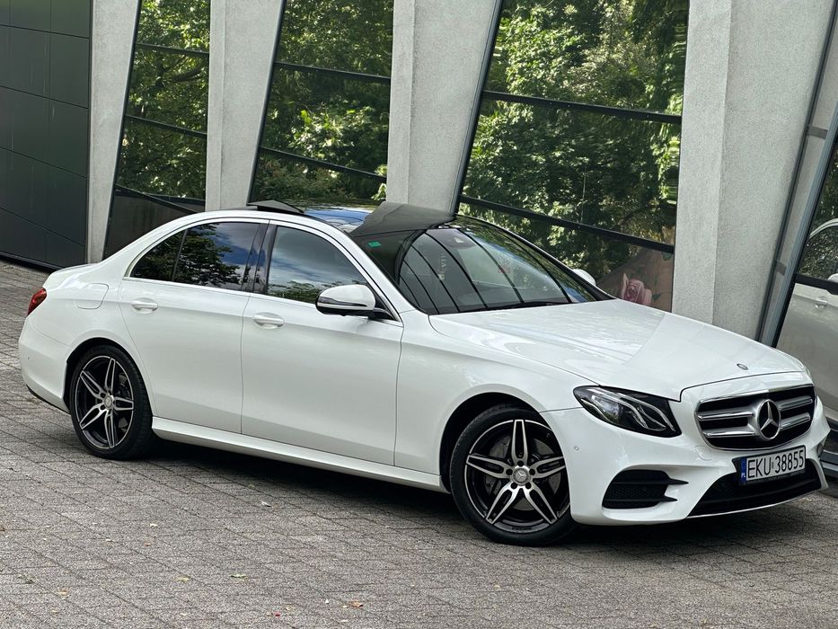 Mercedes-Benz Klasa E E220d AMG W213 | Panorama | 360° | CarPlay | LED | FVAT 23%