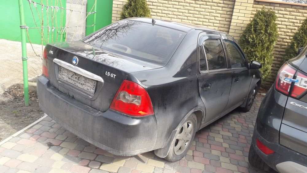 Джили МК СК кузов или частями