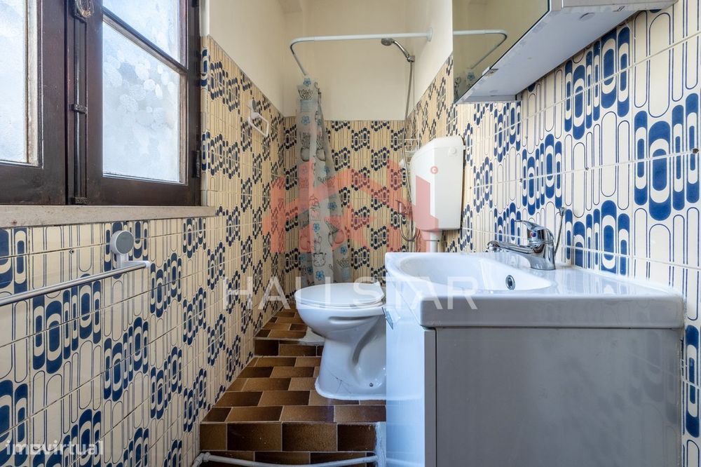 Prédio / 3 Pisos / Centro Histórico de Leiria