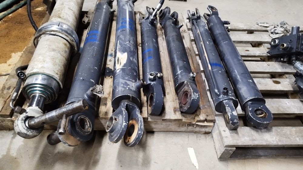 Vendo macaco hidráulicos64280874700673121