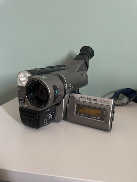 Kamera Handycam Sony CCD-TRV46E PAL